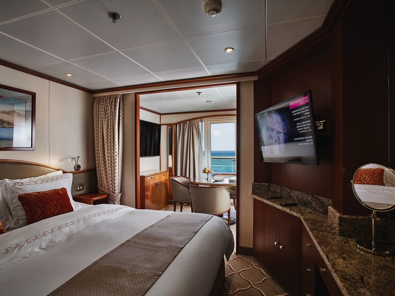 Silver Suite